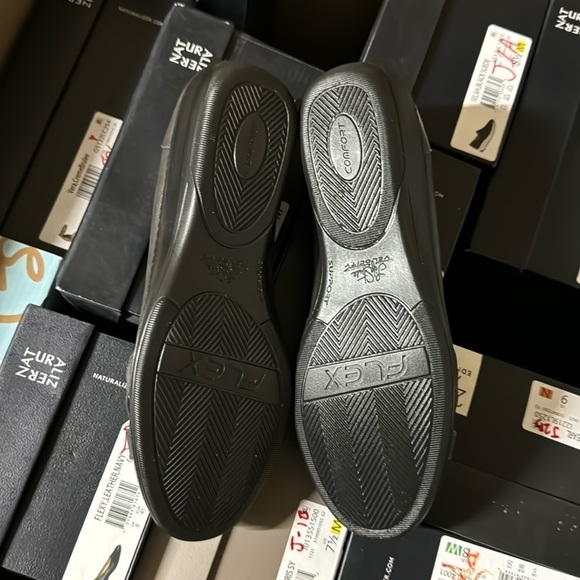 LIFESTRIDE I-Loyal Ballerina Flats (WIDE) - Picture 3 of 6